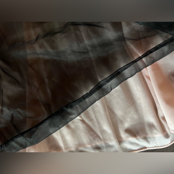 Vintage Vanity Fair black lace dress sz 38 - Picture 4 of 8